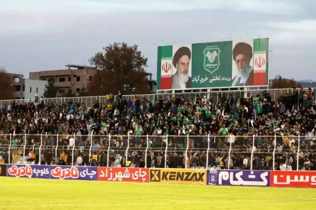 روز و ساعت بازی استقلال - خیبر در خرم آباد/ هفته چهاردهم