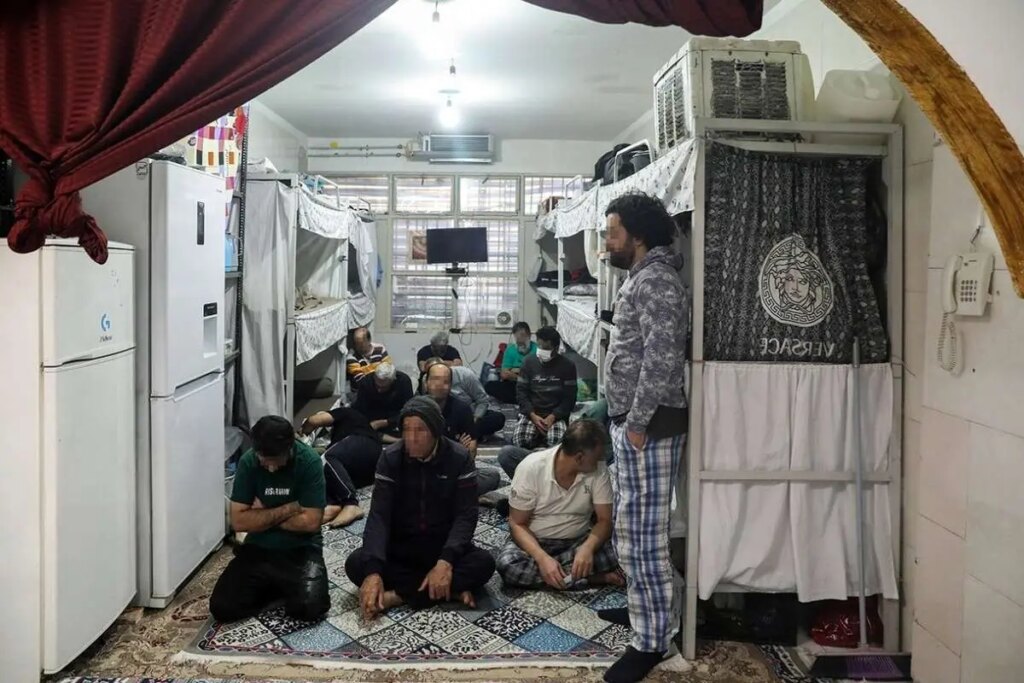 تصاویر; زندان اوین