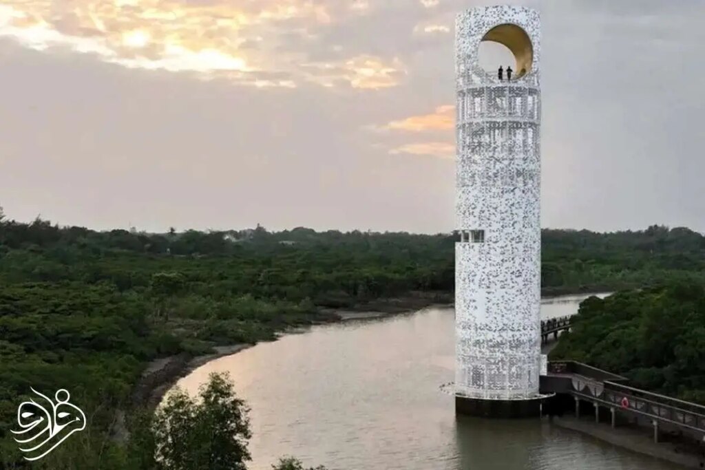 برج ماه؛ یکی از دیدنی ترین برج های مشاهده در جهان