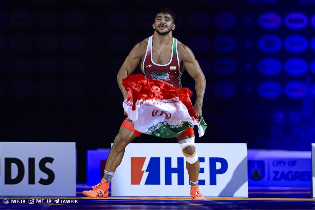 غلامرضا فرخی به عنوان پدیده سال کشتی جهان معرفی شد