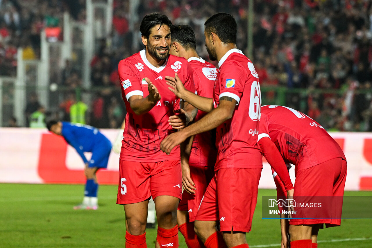 گزارش زنده؛ پرسپولیس 1 _ آلومینیوم اراک 0