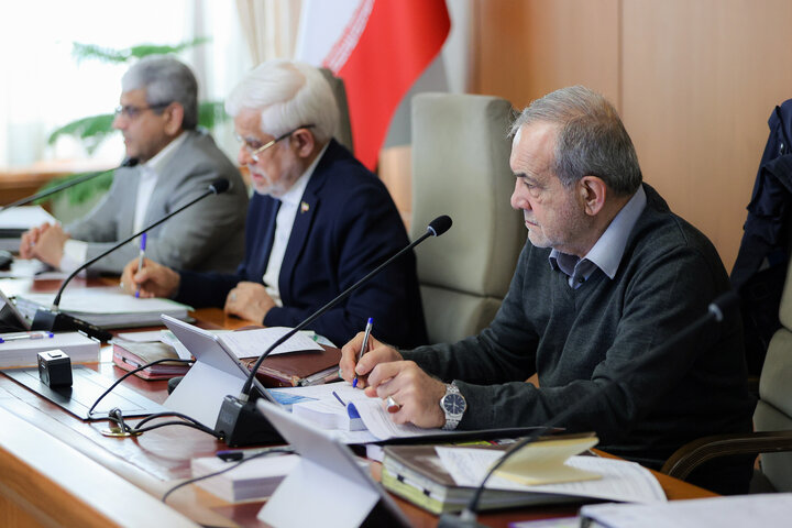 طرح کارآموزی برای دانشجویان در کارخانه ها بسیار ارزشمند است