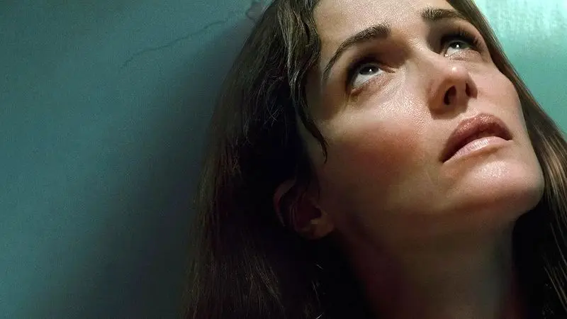 رز برن در فیلم اگر پا داشتم تو را لگد میکردم