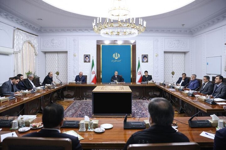 در حوزه دولت الکترونیک باید به استانداردهای جهانی برسیم