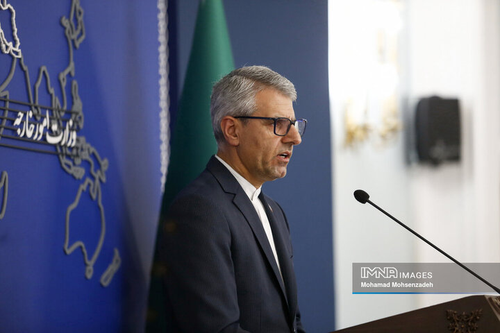 برنامه موشکی ایران دفاعی است و قابل مذاکره نیست