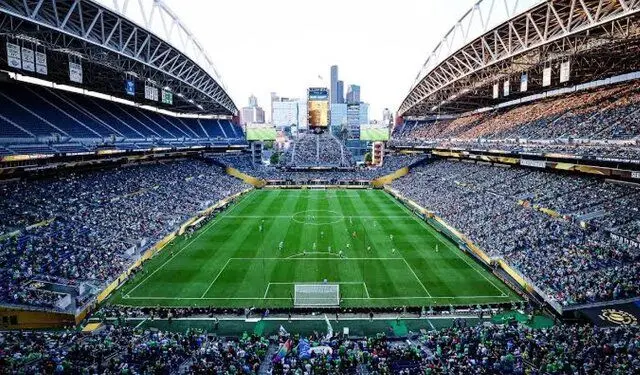 بازی ایران و مصر "مسابقه افتخار" همجنسگرایان!