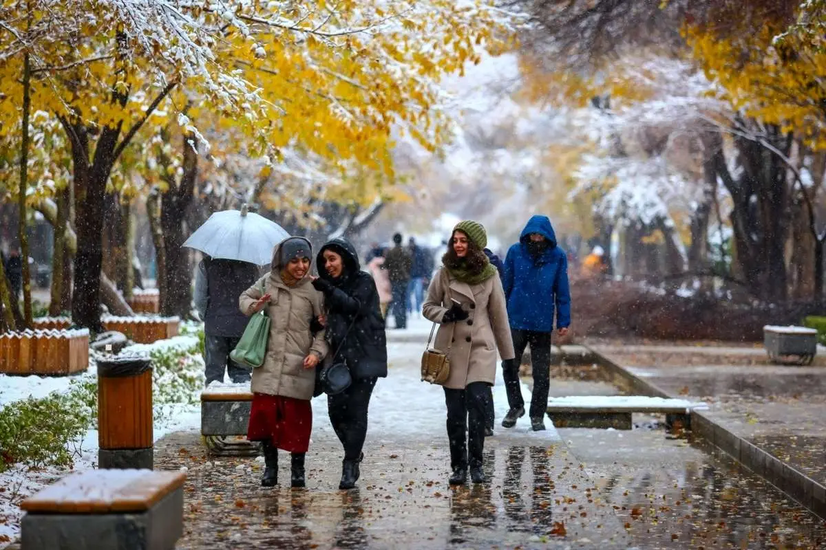 تصاویر; اصفهان در قاب سفید زمستان