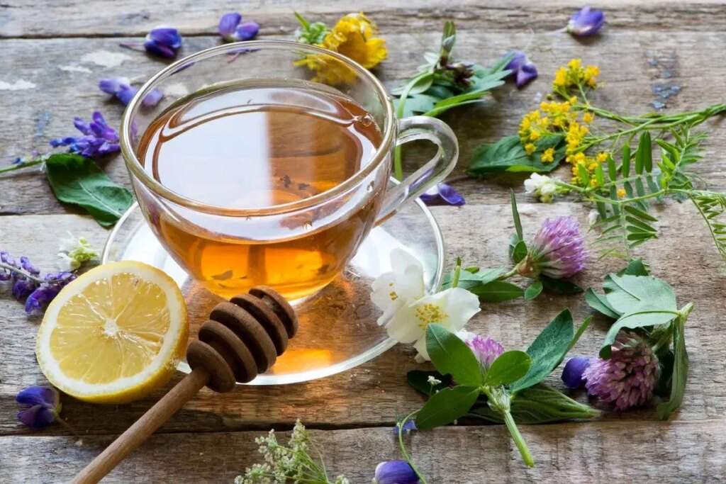 شش دمنوش‌ عالی برای مقابله با آلودگی هوا