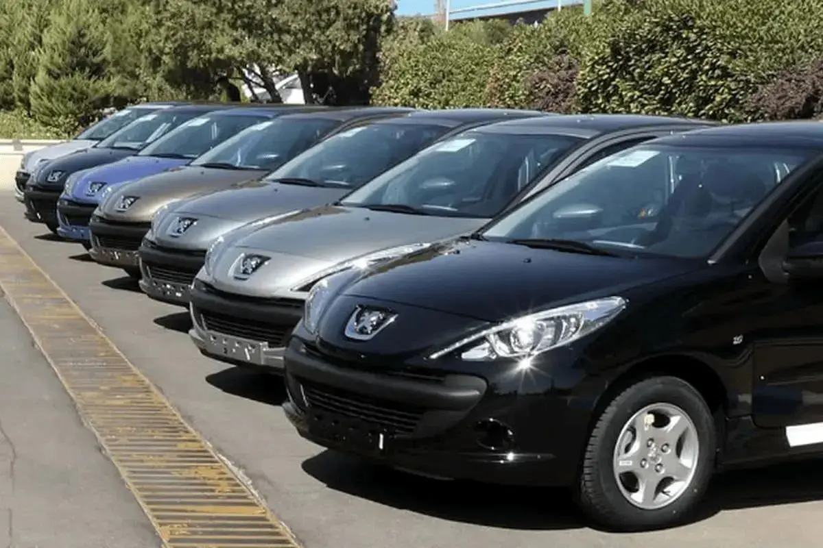 قیمت محصولات ایران‌خودرو امروز دوشنبه 10 آذر 1404/ قیمت جدید تیپ‌های پژو 207 مشخص شد