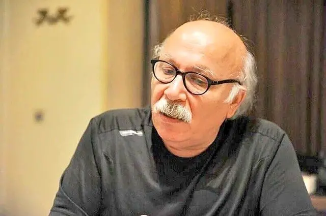 نظرتان درباره کارد آجین شدن مهرجویی و همسرش چیست؟