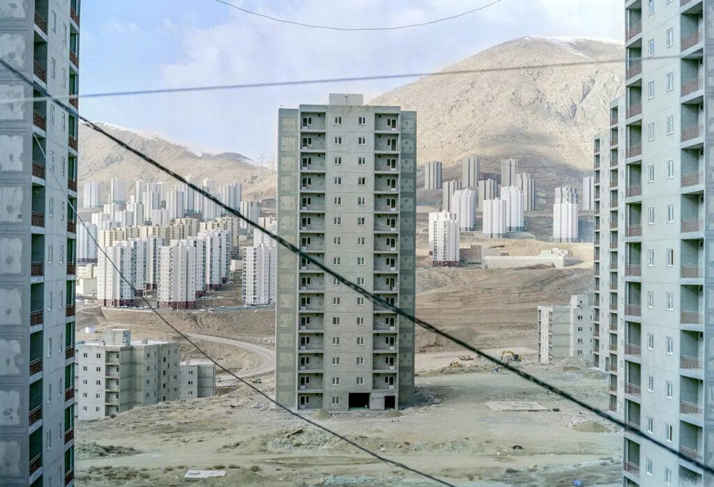 پنج سال انتظار و ۱۵۰ واحد خالی؛ اعتراض متقاضیان نهضت ملی مسکن سهل‌آباد