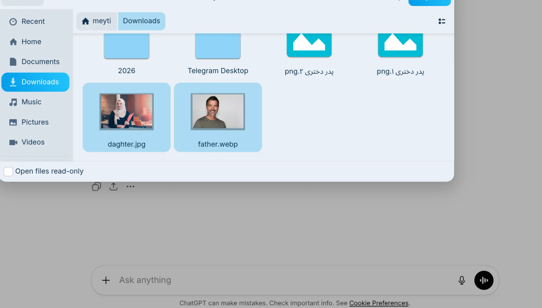 انتخاب یک فایل عکس برای چت GPT
