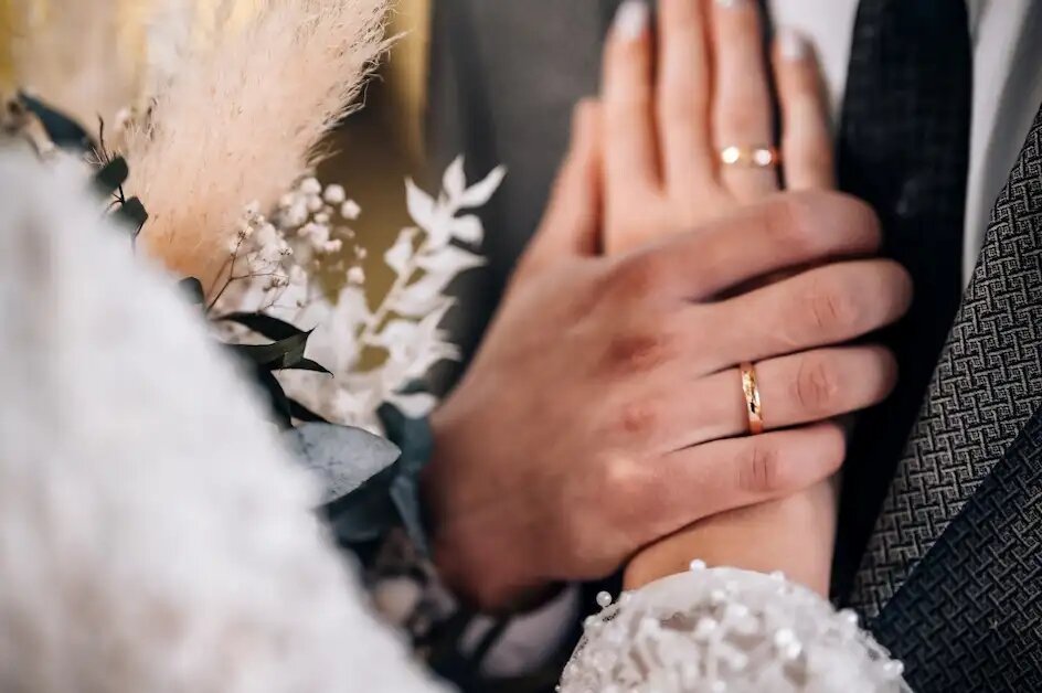 آشنایی قبل از ازدواج؛ نوری برای عبور از تاریکی تردیدها