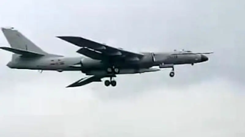 بمب افکن رادارگریز چین