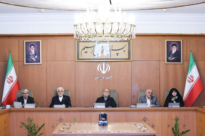 ماموریت پزشکان به وزیر دادگستری در خصوص تسریع در آزادی زندانیان اخیر