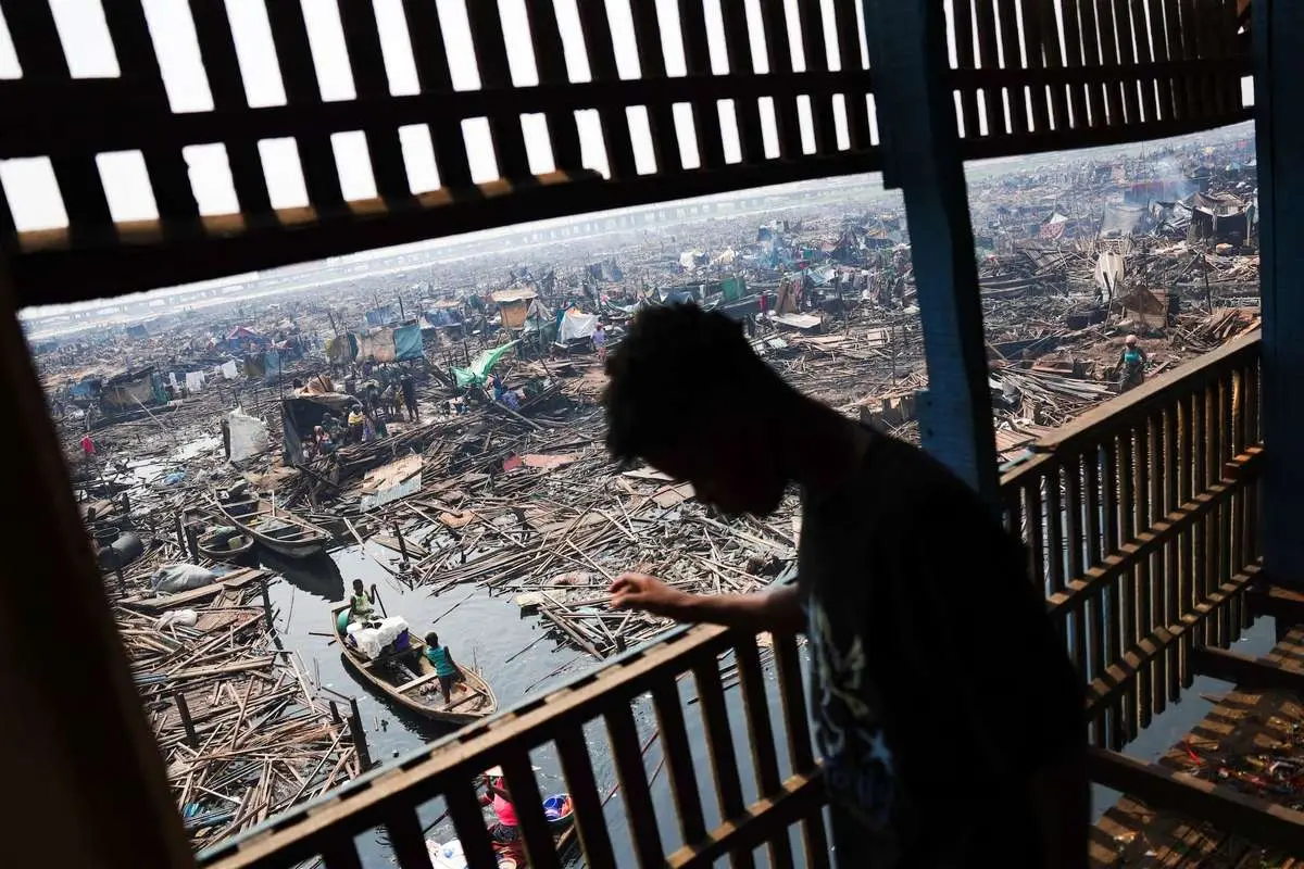 تصاویر; تخریب از 