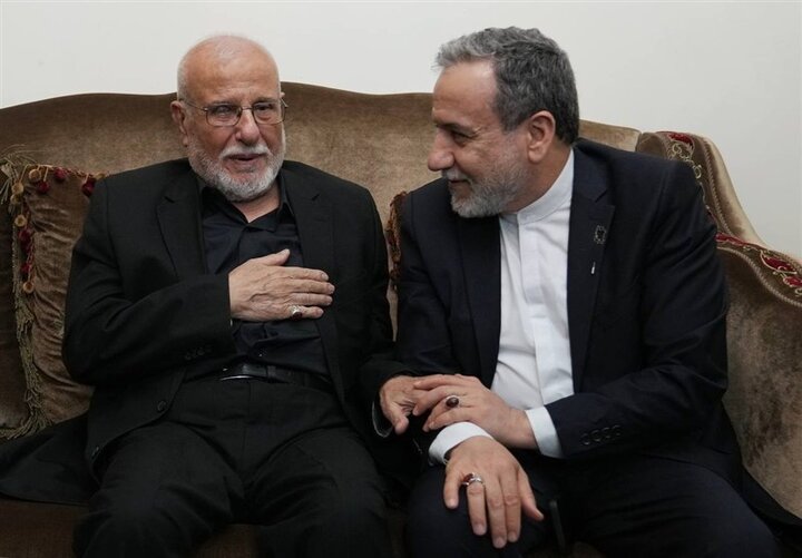 پیام تسلیت عراقچی به مناسبت درگذشت پدر شهید نصرالله