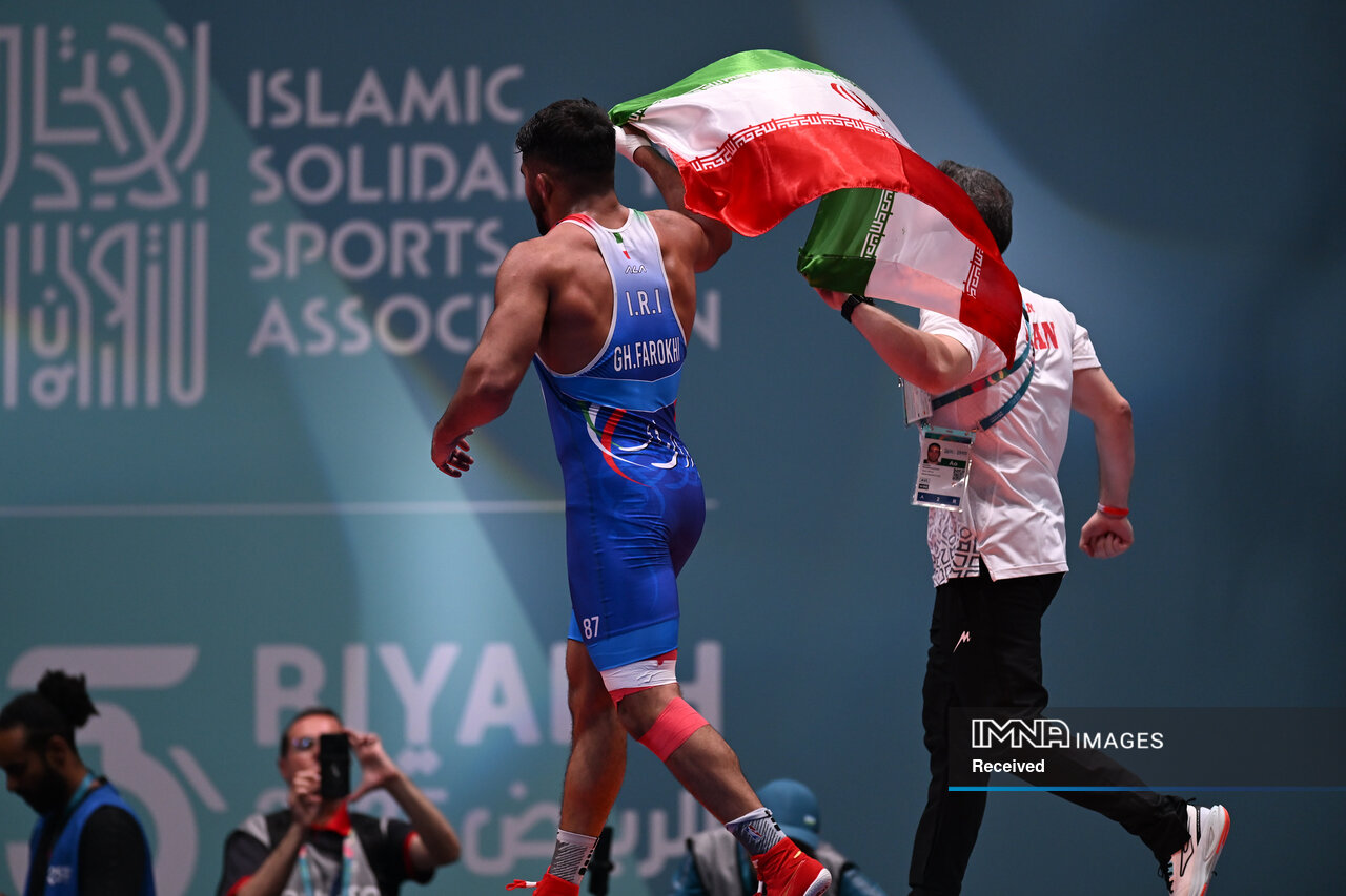 6 مدال در 6 وزن اول حاصل تلاش آزادکازان است