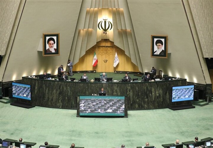 بررسی بودجه از 25 بهمن ماه در مجلس آغاز می شود