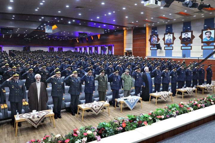 دیدار فرماندهان و کارکنان نیروی هوایی و پدافند هوایی با رئیس ستاد کل نیروهای مسلح