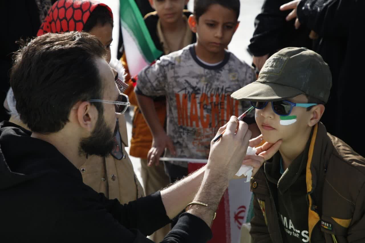 وقتی پای سانتریفیوژها به میدان امام اصفهان باز شد!