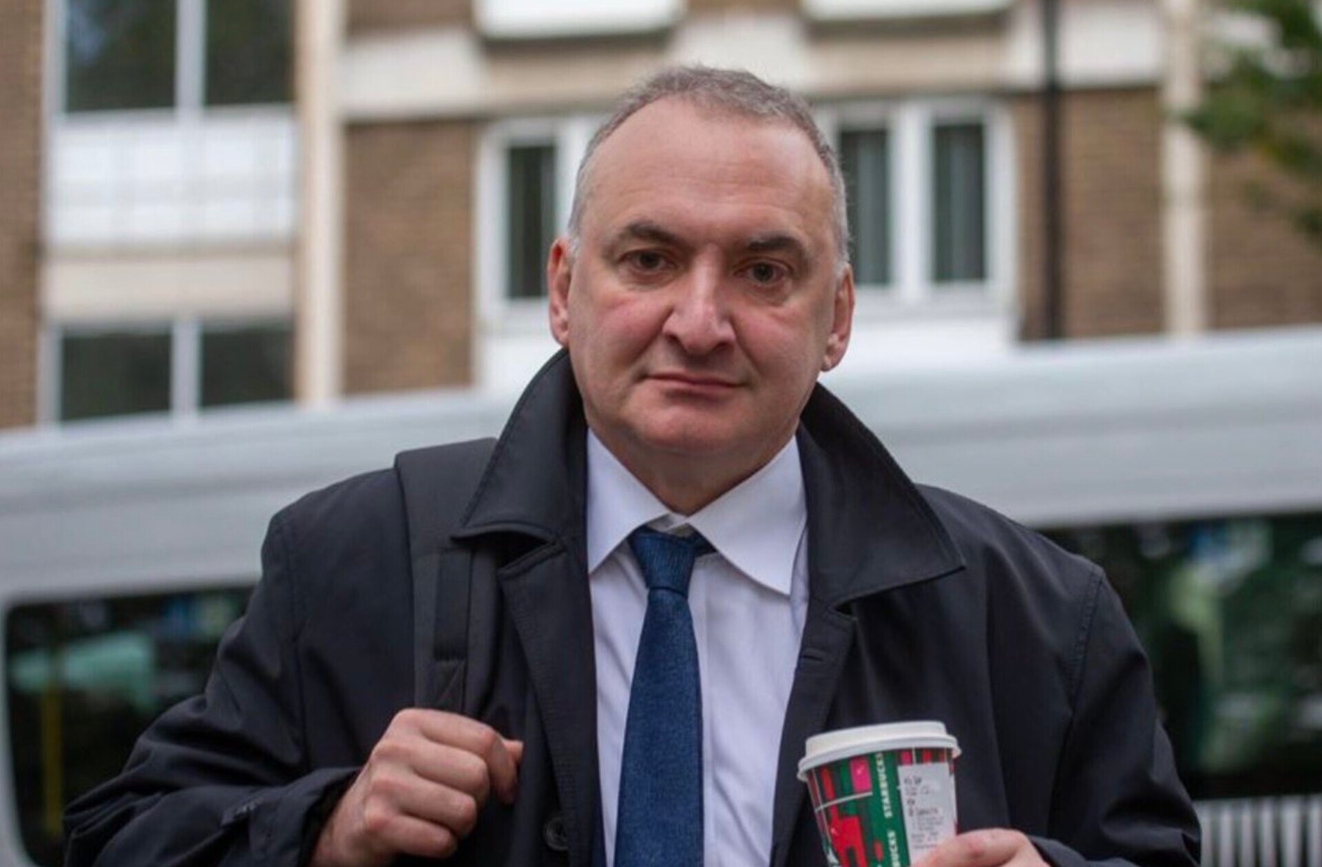 رئیس خدمات کشوری انگلیس در پی جنجال مرتبط با ماجرای جفری اپستین، استعفا داد