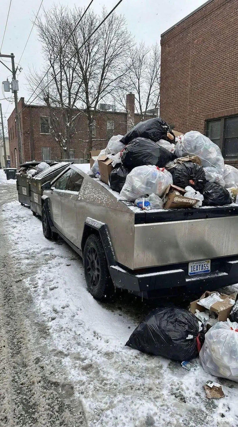 تسلا سایبرتراک