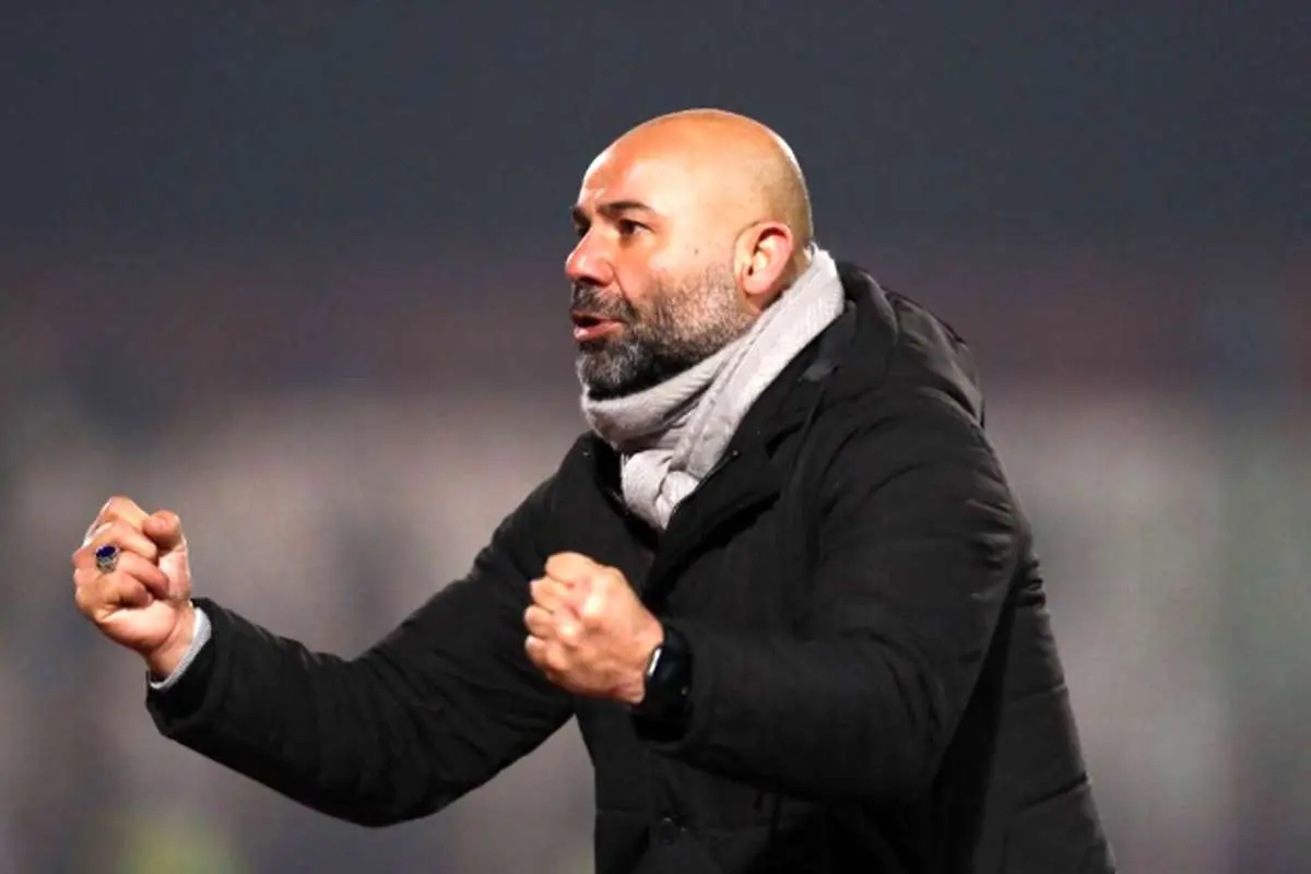 تصویر نماد سهراب بعد از پیروزی استقلال