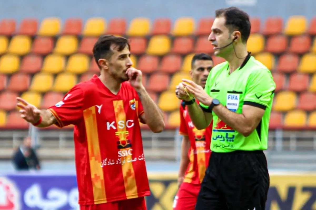 تصویر: واکنش فرشاد احمدزاده به اتفاقات اخیر/همه چیز غم انگیز است