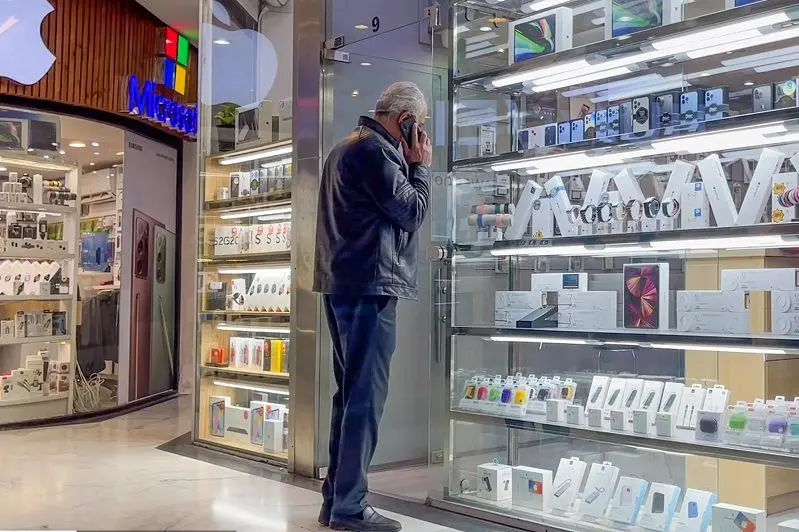 ترکش جنگ در بازار موبایل؛ میانرده سامسونگ 70 میلیونی شد