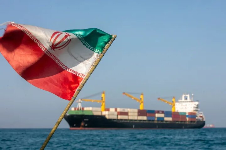 آغاز تدوین سامانه دریافت خدمات زیست محیطی تنگه هرمز در سازمان حفاظت محیط زیست