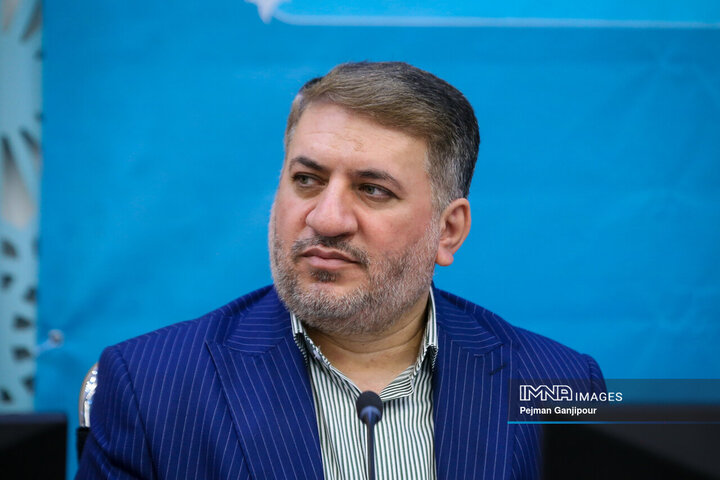 اصفهان در راه تبدیل شدن به قطب انرژی خورشیدی غرب آسیا است
