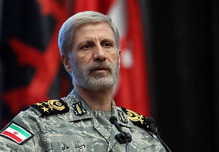 سرلشکر حاتمی: انتقام خون امام شهید را خواهیم گرفت