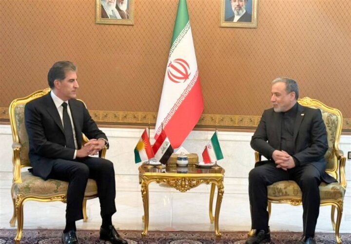 بارزانی با عراقچی دیدار کرد
