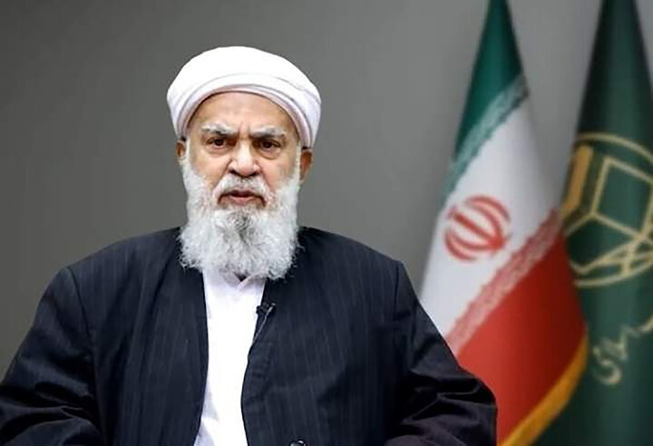 رهبر شهید منادی اسلام و وحدت مسلمین بود
