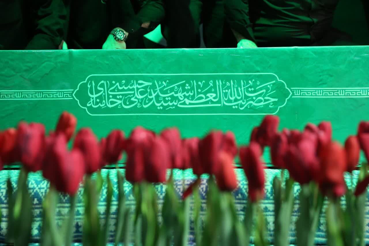 // اشعاری در وصف حسرت و پوچی رهبر شهید //// تکمیل... //