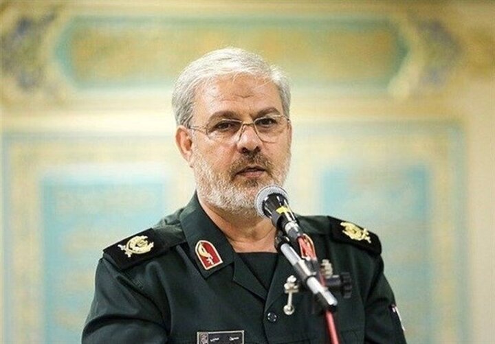 ما گروه های ضد انقلاب را در جوانی می کوبیم