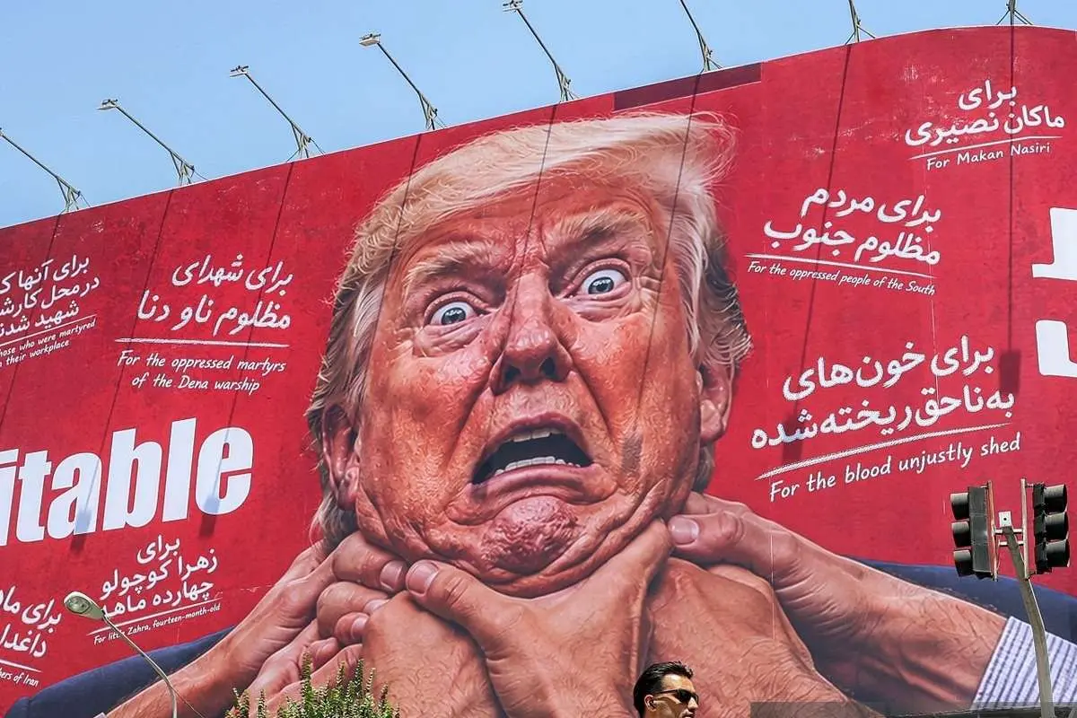 تصاویر; انتقام از ترامپ در میدان جمهوری