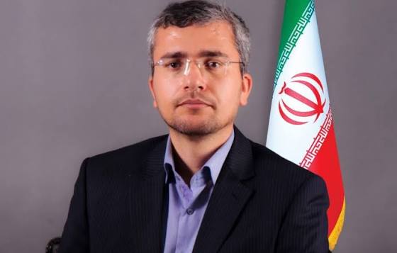 تسنیم: کنار گذاشتن ابراهیم رضایی بیزاری آشکار پایگاه اطلاع رسانی رجا است