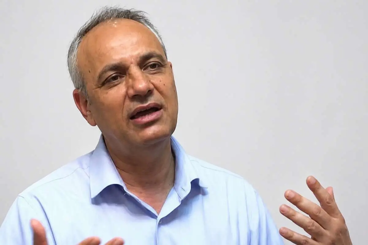 زیدآبادی خطاب به فواد یزیدی: گرفتار گروهی شدیم!